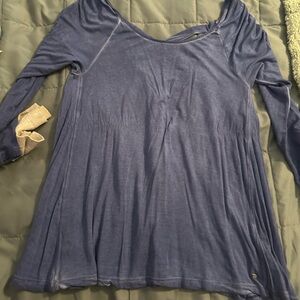 American Eagle Outfitters Navy Long Sleeve Tee